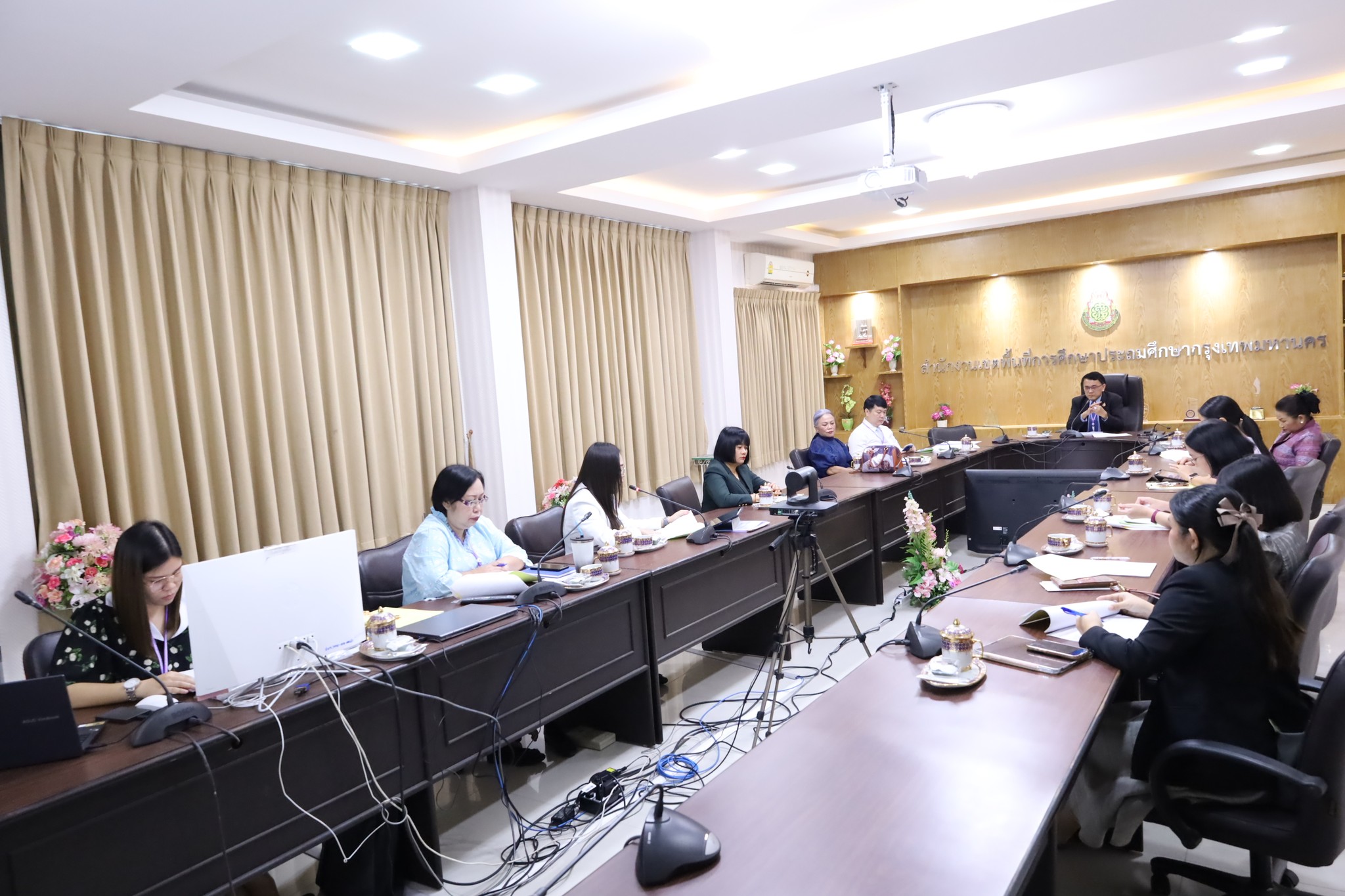 การประชุมคณะกรรมการบริหารวงเงินการเลื่อนเงินเดือนข้าราชการครูและบุคลากรทางการศึกษา ครั้งที่ 1 (1 เมษ…