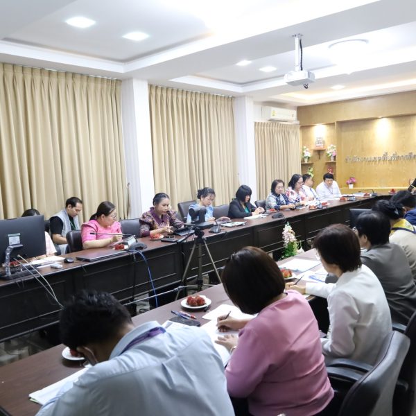 ประชุมเกี่ยวกับการบริหารจัดการสำนักงานเขตพื้นที่การศึกษาประถมศึกษากรุงเทพมหานคร และสถานศึกษาในสังกัด