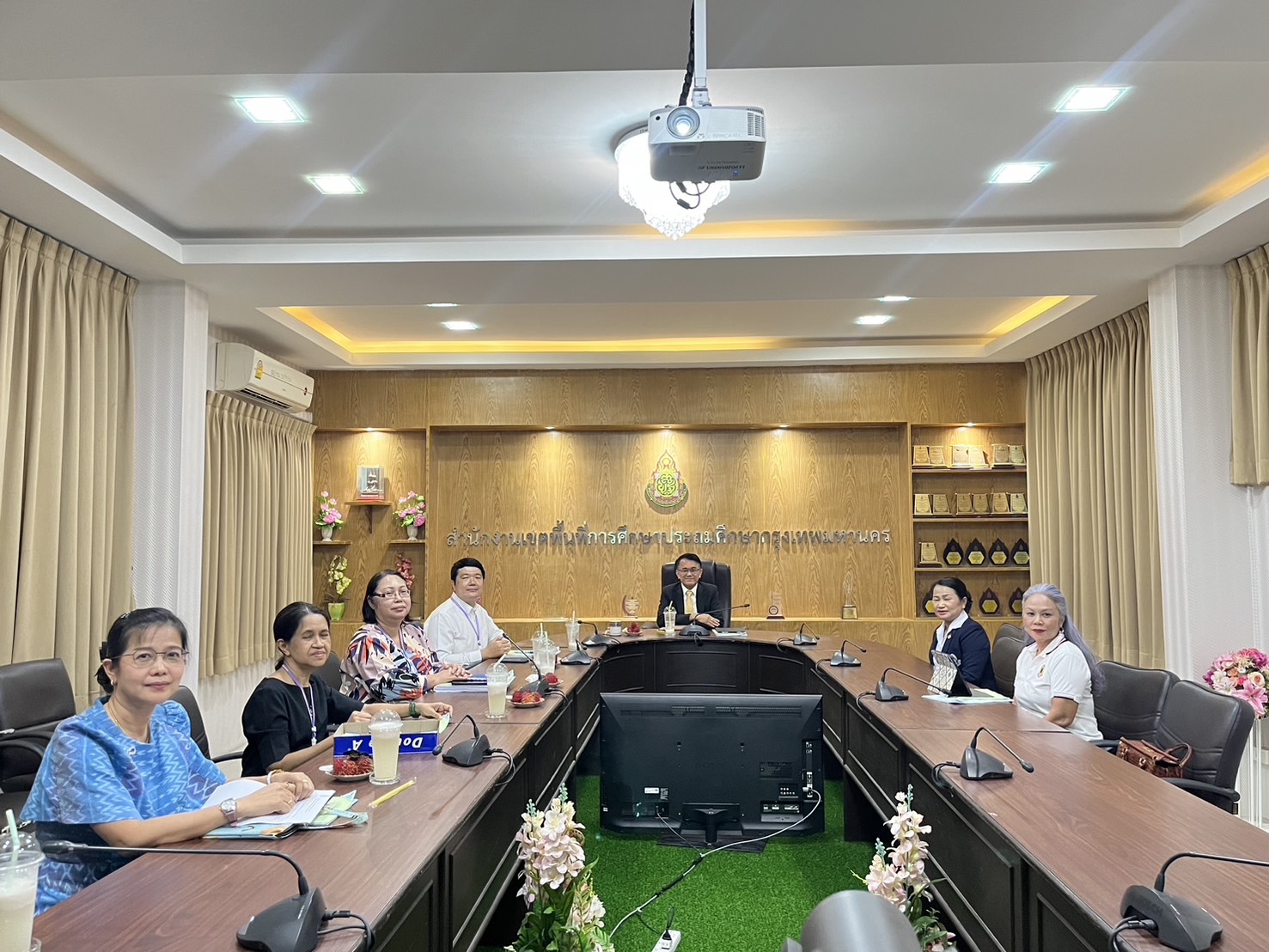 ประชุมคณะกรรมการบริหารอัตรากำลังข้าราชการครูและบุคลากรทางการศึกษาในสถานศึกษา สังกัดสำนักงานคณะกรรมกา…