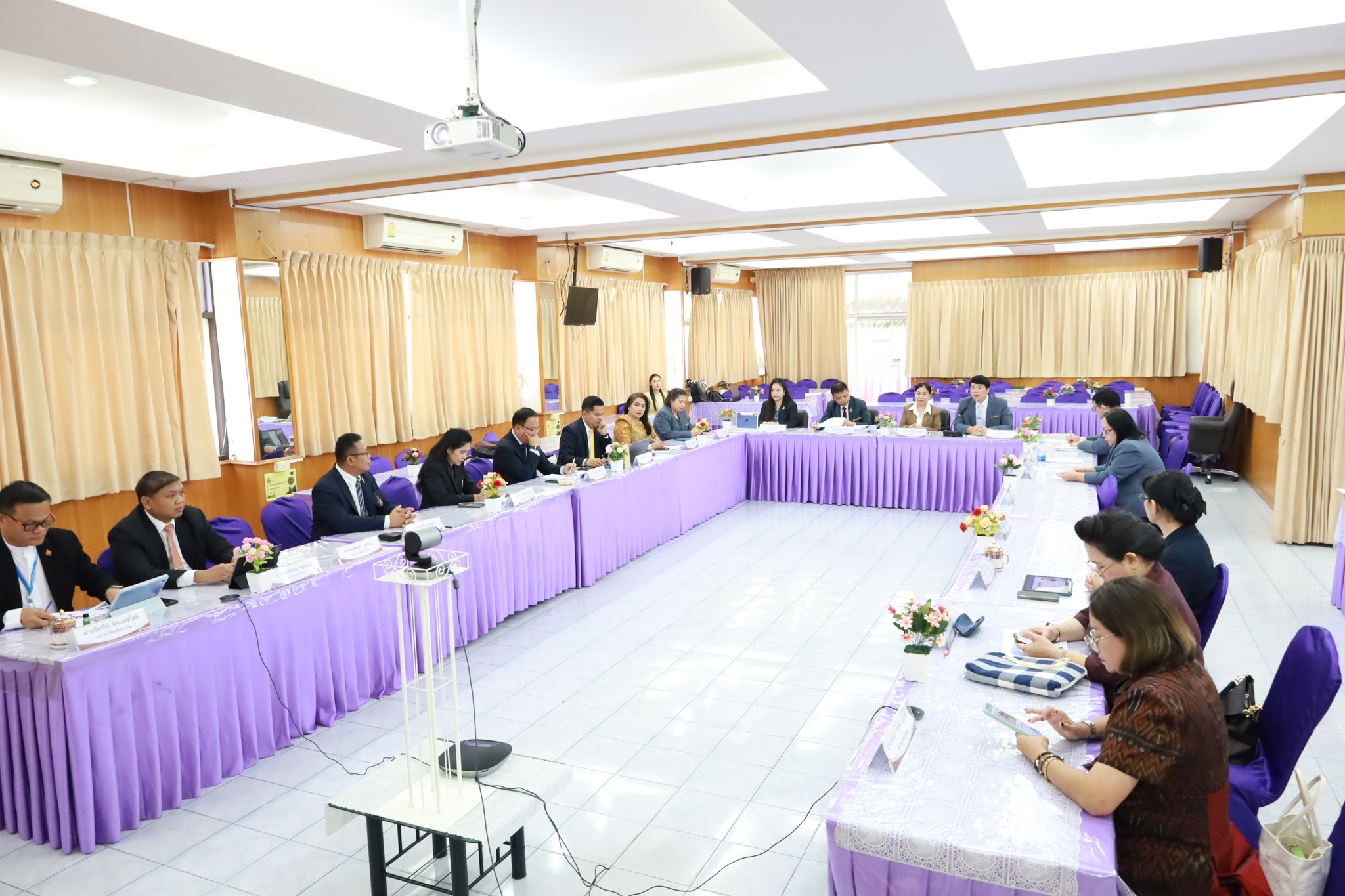 การประเมินผลการปฏิบัติงานของข้าราชการครูและบุคลากรทางการศึกษา ตำแหน่งผู้อำนวยการสถานศึกษา (กลุ่มรัตน…