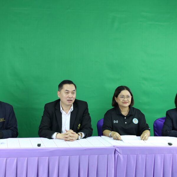 บันทึกเทปแรก รายการศุกร์เช้า ข่าว สพป.กทม.
