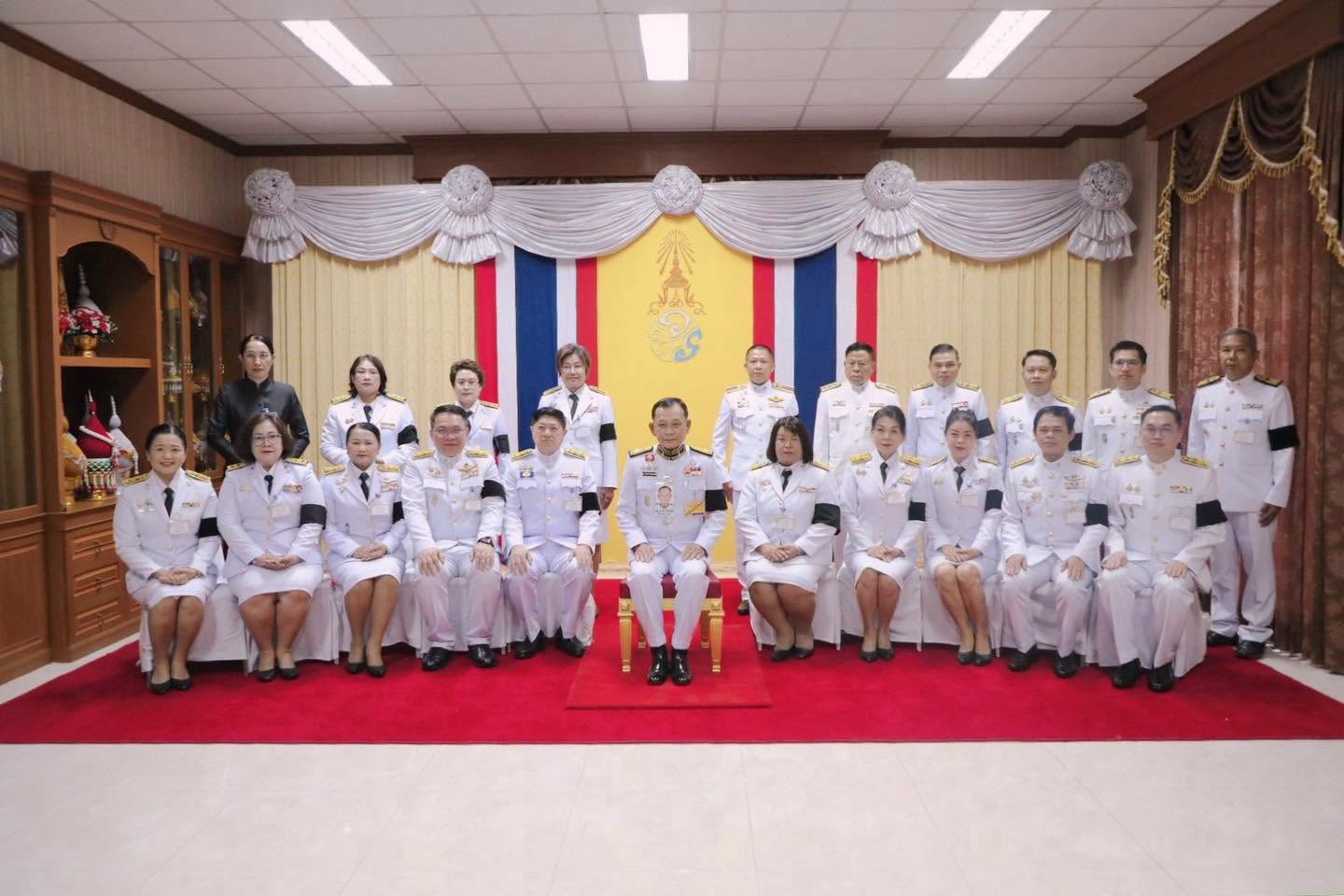 พิธีเปิดนิทรรศการเฉลิมพระเกียรติ “สืบสานศาสตร์ศิลป์ องค์ทศมินทร์ราชัน น้อมนำพระราชปณิธาน” และการแสดง…